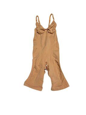 NWOT SKIMS Seamless Sculpt Mid-Thigh Bodysuit Ochre Tan S/M MSRP $74